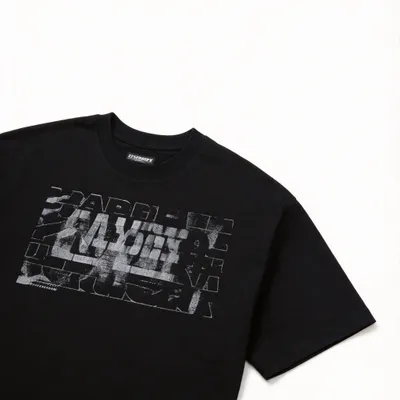 Maison Margiela Unisex Essential T-Shirt: Minimalist Classic