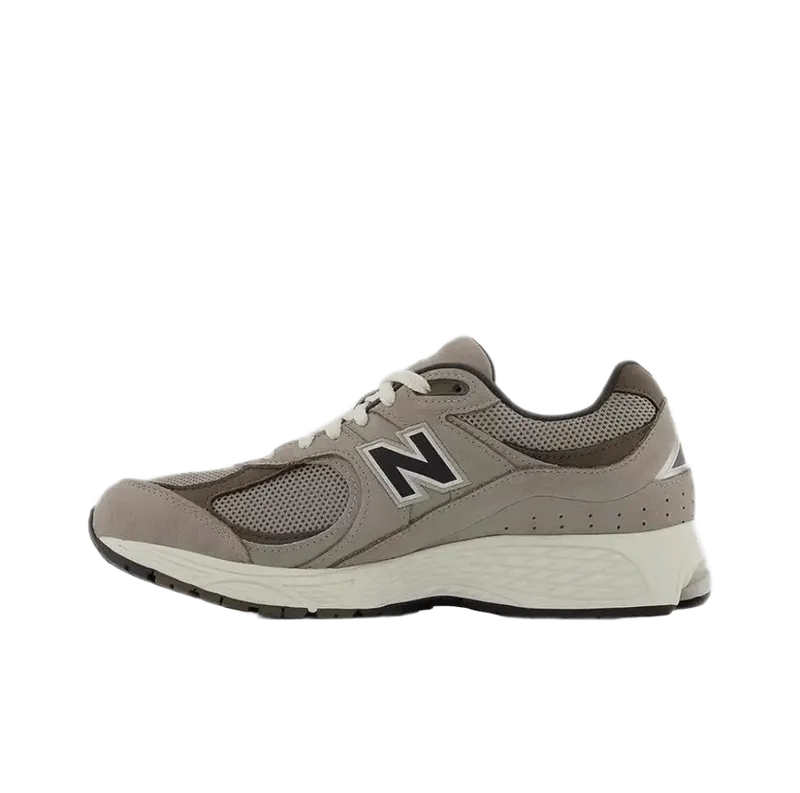 New Balance Light Grey Suede Retro Cushioned Sneakers