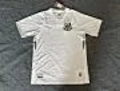 Nike Black Unisex Athletic Wear: Breathable Synthetic Sportswear