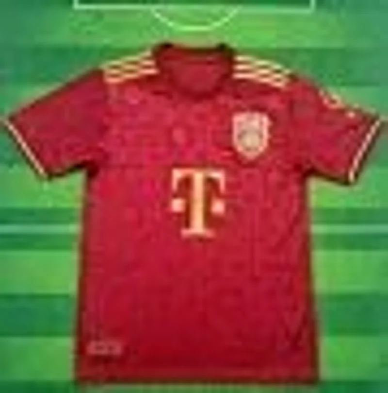 Nike Men's Soccer Red Jersey: Moisture-Wicking & Breathable